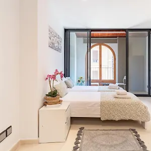 Mediterraneo By Neohotels-centro 8 Min By Metro Apartamento