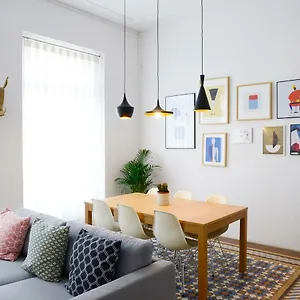 Hall Correos Apartamento Valencia