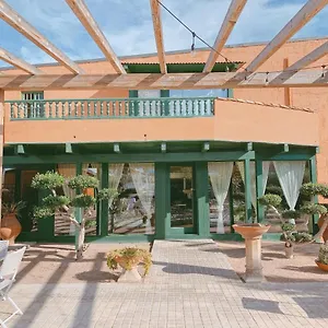 Mom La Punta Gasthuis 3*