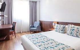 Hotel Olympia Universidades Valencia Exterior photo