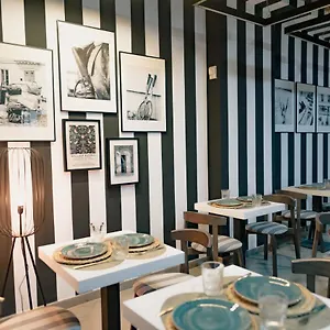 The Little Corner فندق مبيت وإفطار