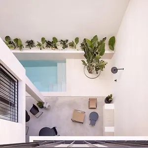 Hotel Yours Boutique