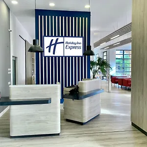Express Ciudad De Ciencias By Ihg Отель Валенсия