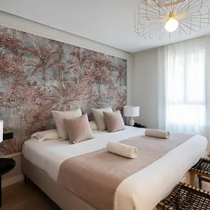 & Co. J. Botanico Boutique Валенсия