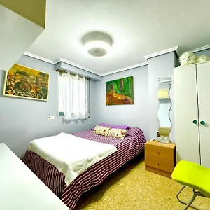 Blasco Ibanez Double With Private Bathroom In Shared Homestay *
