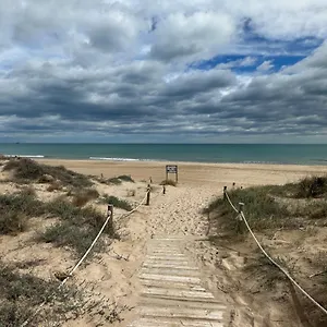 Holiday home Adosado En La Playa De El Perellonet Con Piscina, Pista Tenis