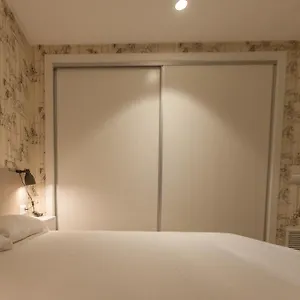 Gæstehus Host &