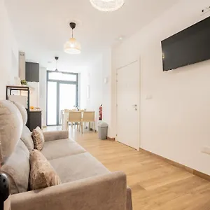 Visitval Flats 1 *