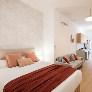 Florit Flats - The Maritim Serreria