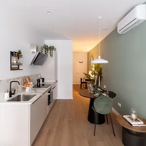 Apartment Stylish Ground Floor With Lots Of Comfort