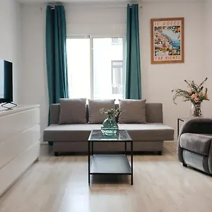 Familias Y Grupos Apartamento Muy Grande En El Centro De Valencia * Valencia