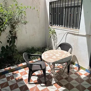 Aka Loveplace Valencia