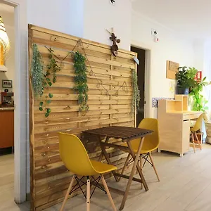 La Casa Del Colibri Youth (adults Only) Hostal *