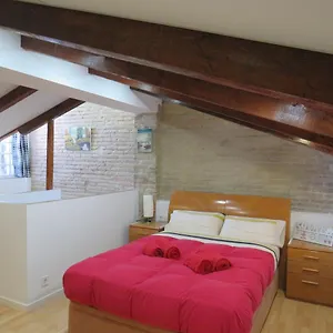 Casa La Buhardilla Apartamento *