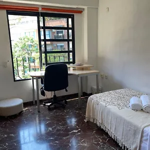 Habitacion Cerca Del Centro De *