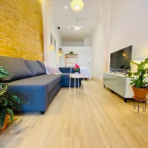 Apartment Relaxing Beachside Cabanyal Loft Valencia