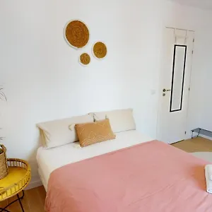Homestay Bright *