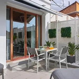 Sunny Cozy Penthouse With A Terrace At Plaza Del Carmen Apartment