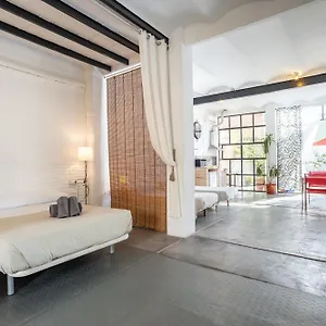 Apartment Vintage Con Wifi Y Terraza Privada Valencia