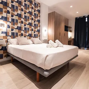 Yard Patraix By Concept Flats * Valencia