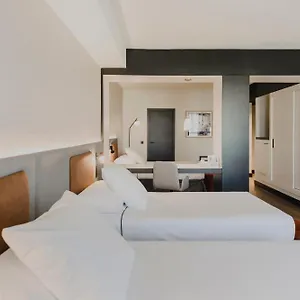 ディマール 4*
