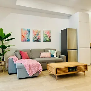 Loft 2 - Space & Conform Close To Center Apartment