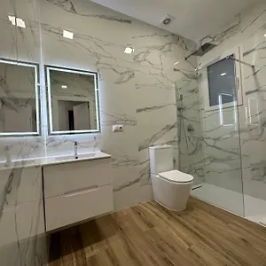 Valdeolivas Apartment