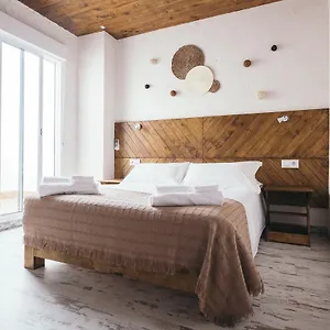 Апарт-отель Buho House *